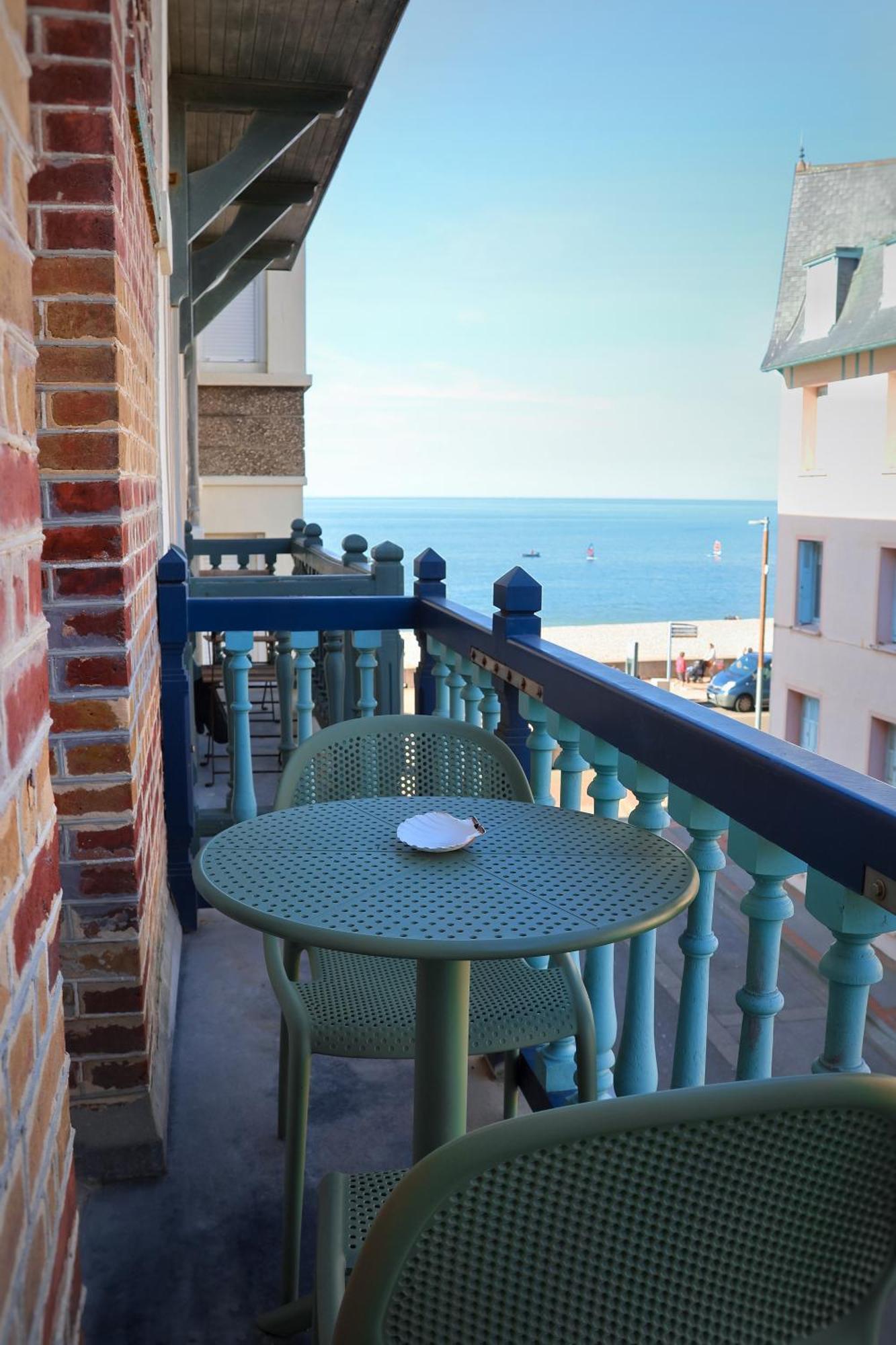 Le 8 ∙ Appartement Cosy Avec Balcon Vue Sur Mer 메르레뱅 외부 사진