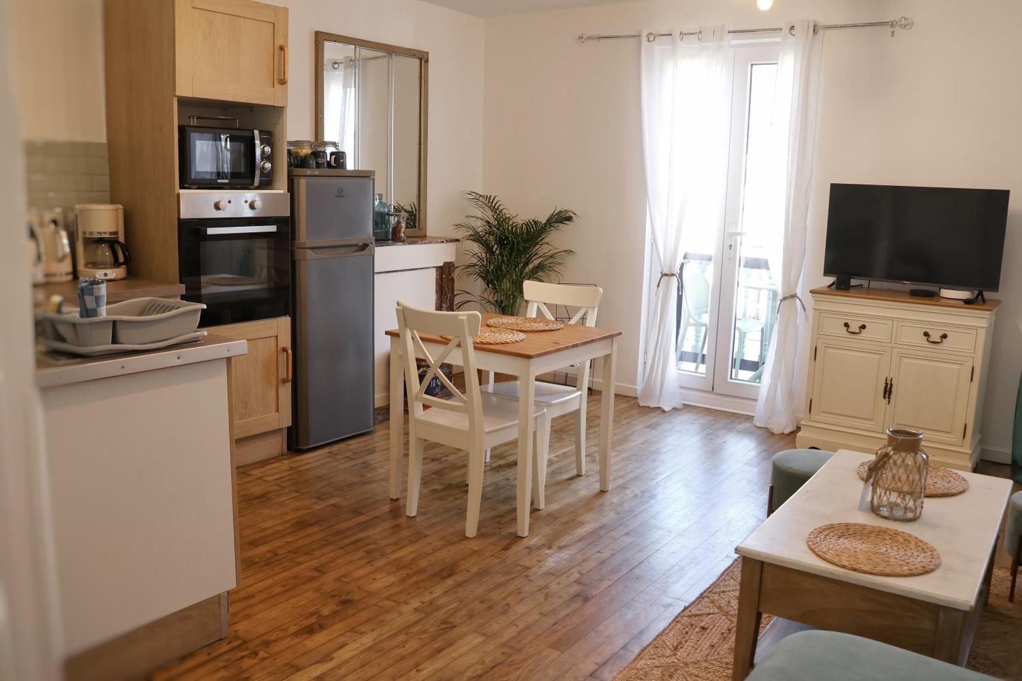 Le 8 ∙ Appartement Cosy Avec Balcon Vue Sur Mer 메르레뱅 외부 사진